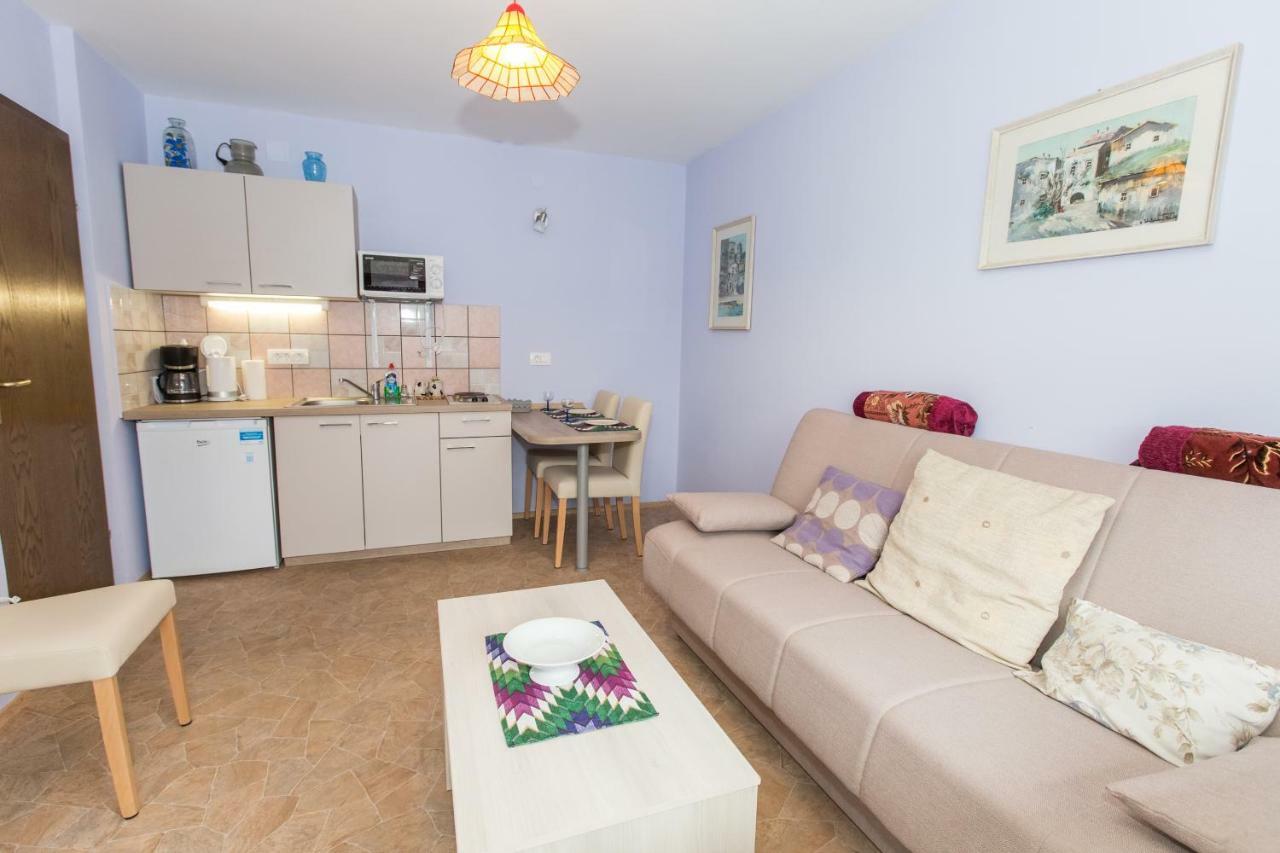 Apartment Ina Bled Bagian luar foto